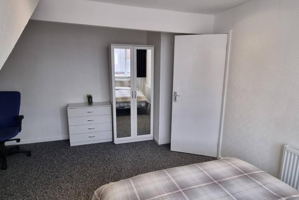 Your Home Away From Home. Leeds (West Yorkshire) Exterior foto